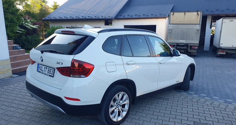 BMW X1 cena 38900 przebieg: 209000, rok produkcji 2012 z Zelów małe 781